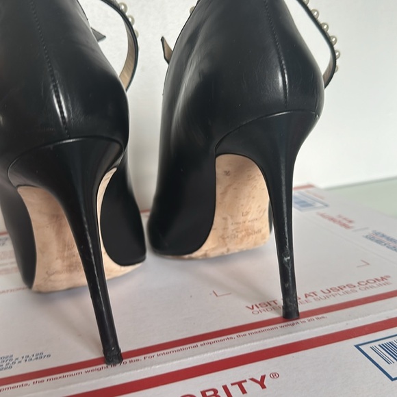 Jimmy Choo bootie heels with pearl detail - Picture 3 of 8